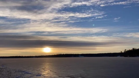 Sunrise into diffused clouds timelapse Video stock 167100811