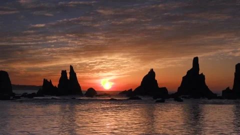 Sunrise at Hashikui-iwa Stock-Footage 332244244