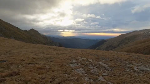 Sunrise in the high mountains Stock-Footage 146043892