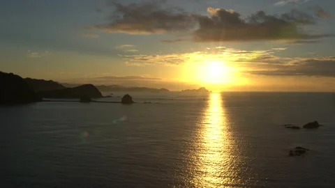Sunrise from the horizon Stock Footage 158788700