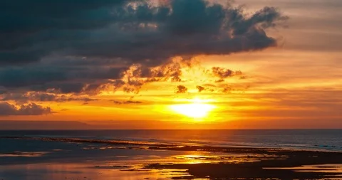 Sunrise on Indian ocean Stock Footage 108278046