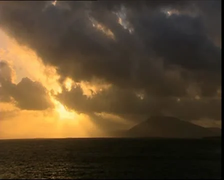 Sunrise , Ireland 動画素材 10914035