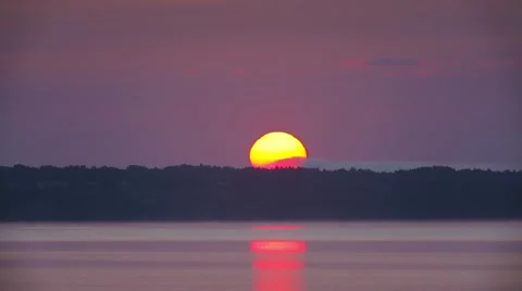 Sunrise at the lake Video stock 48532846