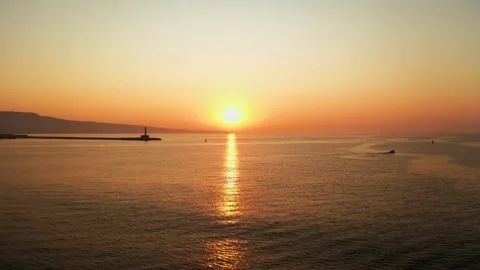 Sunrise Lighthouse Seascape. Stock-Footage 306285715