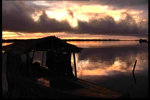 Sunrise lights 2 動画素材 67232