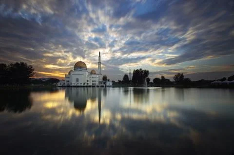 Sunrise at a local mosque Foto stock