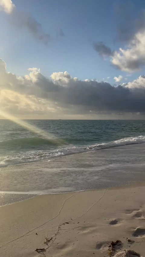 Sunrise at Miami Beach, Florida Stock Footage 337186301