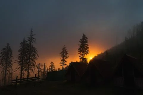 Sunrise in the mist 스톡 사진