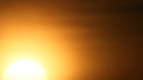 Sunrise in misty sky 스톡 동영상 170749657