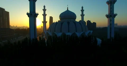 Sunrise in mosque  Masjid Video stock 67580710