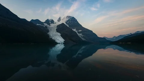 Sunrise of mount Robson and Berg lake 8K time lapse Stock Footage 111137149