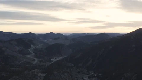 Sunrise in the mountain from a drone Video stock 151985452