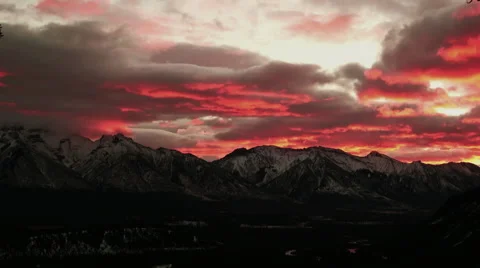 Sunrise Mountain Time Lapse Stockbeeldmateriaal 44297919