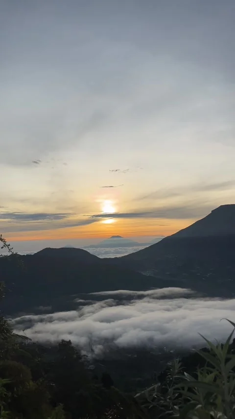 Sunrise Mountain View Above the Clouds Stock Footage 322160749