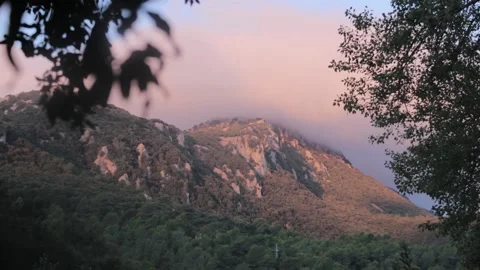 Sunrise in the mountains of mallorca Stock-Footage 166437940