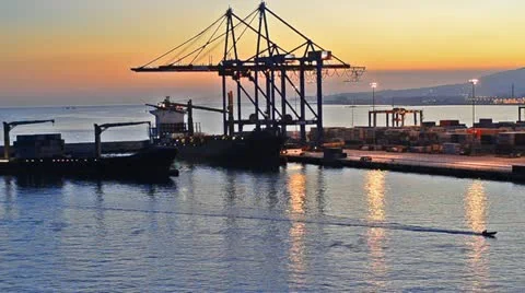 Sunrise on the ocean Video stock 10815891