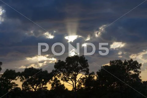 Sunrise or Sunset 005 Stock Photos