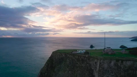 Sunrise over BERRY HEAD LIGHTHOUSE, Berry Head, Brixham, Devon, England Stockbeeldmateriaal 166487806