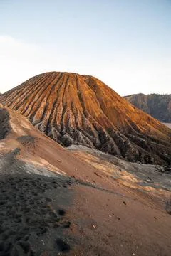 Sunrise over Bromo mountain, Java, Indonesia Sunrise over Bromo volcano an... Stock-Fotos