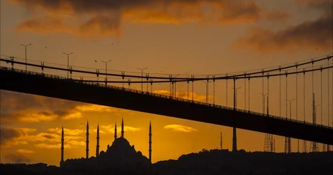 Sunrise over Camlica mosque Stock Footage 102386030