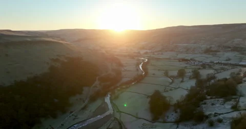 Sunrise over cold Swaledale Stock Footage 327529122