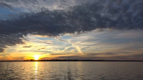 Sunrise over the lake. Stock Footage 100298019