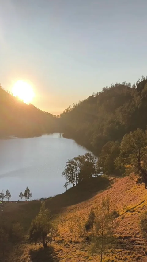 Sunrise over the lake Stock Footage 340863777