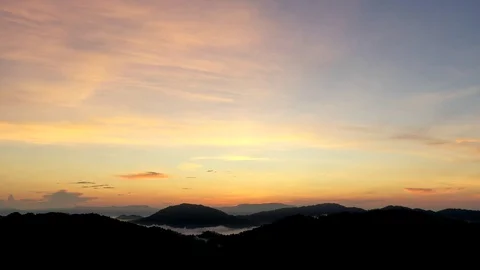 Sunrise over mountains Video stock 118621778