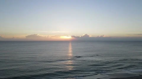 Sunrise Over the Ocean Stock Footage 147549034