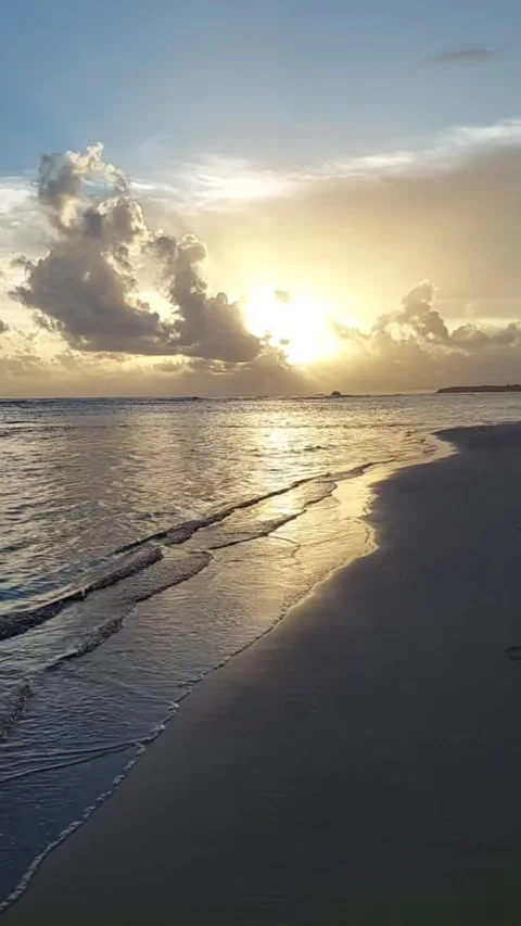 Sunrise over the ocean in Puerto Plata Beach, Dominican Republic Stock Footage 285952992