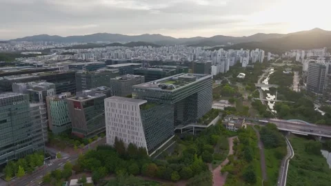 Sunrise over Pangyo Techno Valley and IT Business District in Gyeonggi Stock Footage 346485372