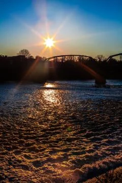 Sunrise over river Stockfoto's
