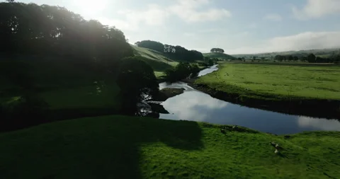 Sunrise over river Ure in Yorkshire Dales Stock Footage 313979983