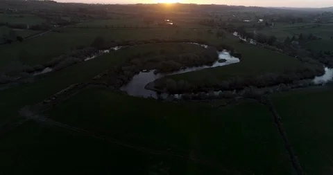 Sunrise over river in the valley Video stock 108748295