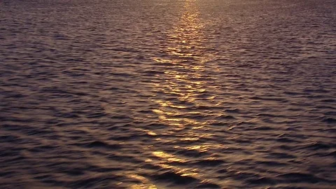 Sunrise over Sea Cineflex 動画素材 77146751