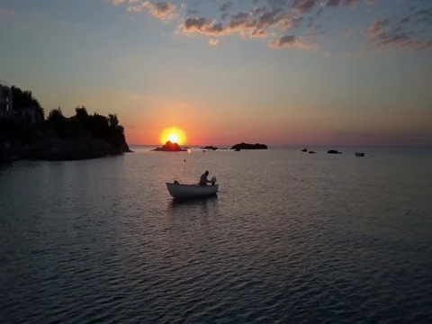 Sunrise over the sea Video stock 80990770