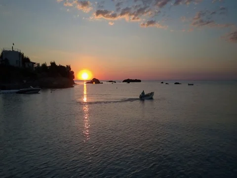 Sunrise over the sea Video stock 80990793