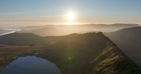 Sunrise Over Striding Edge In The Lake D 