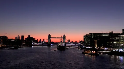 Sunrise over Tower Bridge Stock Footage 121068634