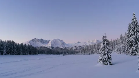 Sunrise over winter landscape, time lapse Stock Footage 147091072