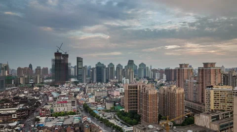 Sunrise panoramic 4k time lapse from shanghai city roof 스톡 동영상 46556992