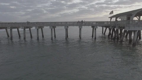 Sunrise Pier Drone Orbit D-Log 库存影片 90023033