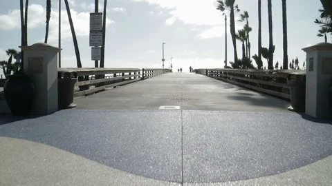 Sunrise in a pier long beach 스톡 동영상 100162094