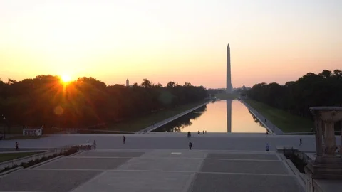 Sunrise on the Reflecting Pool in Washington, DC Stock Footage