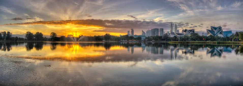 Sunrise reflection Stock Photos