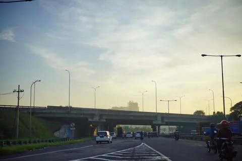 Sunrise On Road Stock-Fotos