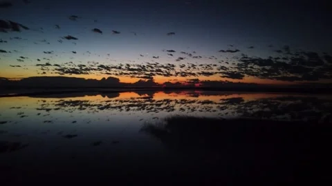Sunrise Salt Flats Reflection 動画素材 250495621