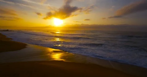 Sunrise Salt Rock 動画素材 107418476