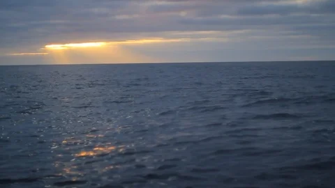 Sunrise at sea Stockbeeldmateriaal 108835294