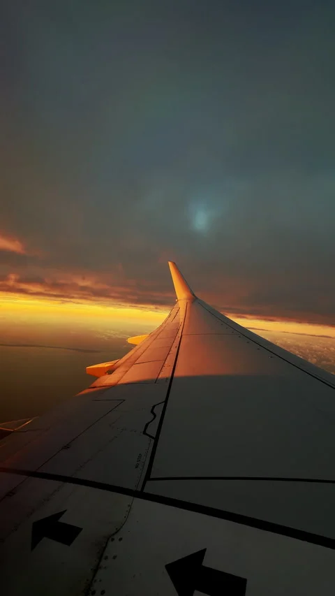 Sunrise Sky  Airplane Wing View Видео 343735537